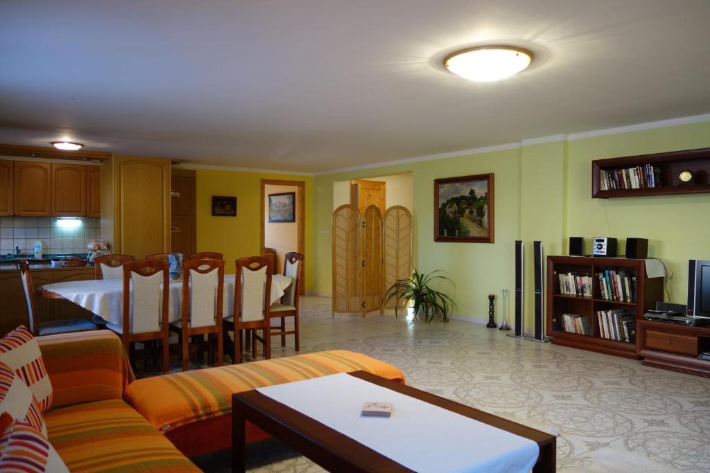 Apartmany Arnika Horní Planá Extérieur photo